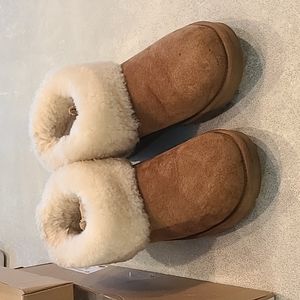 Ugg classic mini fluff